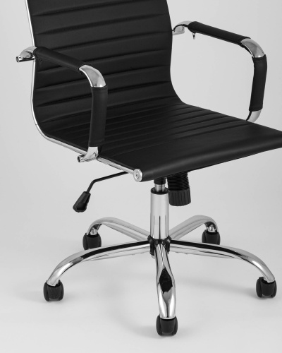 Кресло офисное TopChairs City S черное. Фото №9