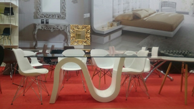 Обеденный стол DUPEN DT-04 фото Обеденный стол DUPEN DT-04. Фото №3